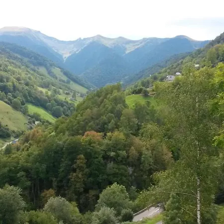 Chalet De 2 Chambres Avec Terrasse Amenagee Et Wifi A Ger De A 4 Km Des Pistes Boutx