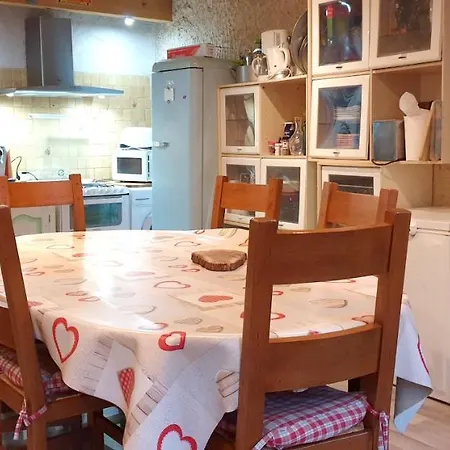 Шале Chalet De 2 Chambres Avec Terrasse Amenagee Et Wifi A Ger De A 4 Km Des Pistes