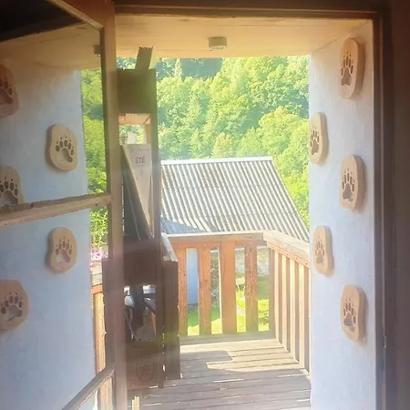 Chalet De 2 Chambres Avec Terrasse Amenagee Et Wifi A Ger De A 4 Km Des Pistes *