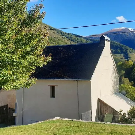 Chalet De 2 Chambres Avec Terrasse Amenagee Et Wifi A Ger De A 4 Km Des Pistes Boutx