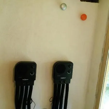 בקתה Chalet De 2 Chambres Avec Terrasse Amenagee Et Wifi A Ger De A 4 Km Des Pistes *